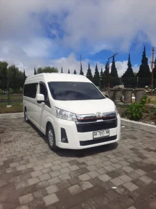 sewa hiace premio jogja